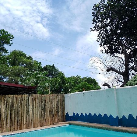 Casa Montemar Heights Coron Buitenkant foto